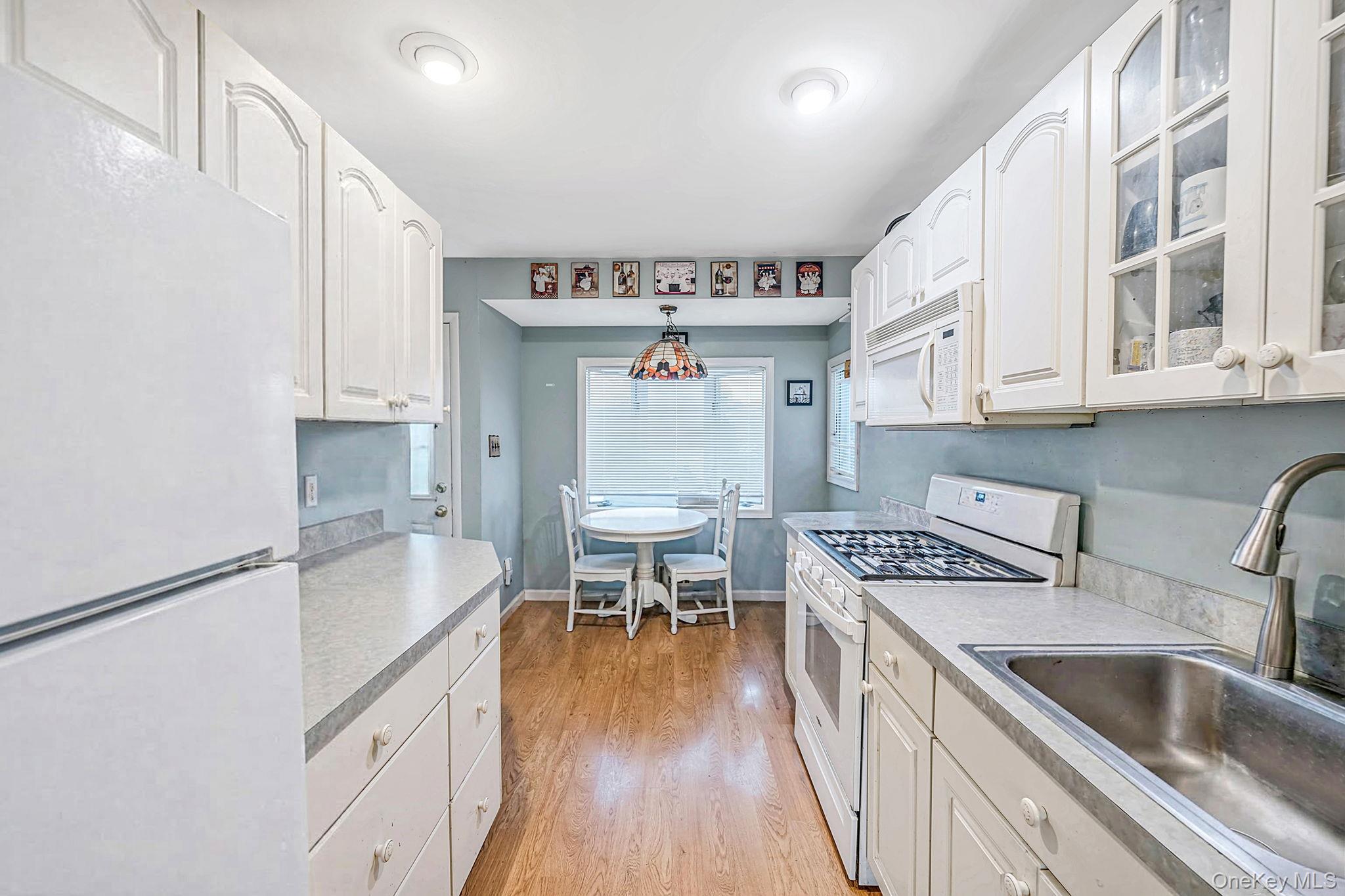 621 Connetquot Avenue – For Sale photo 8