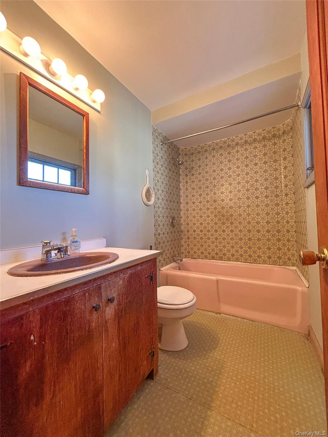 45 College Lane – For Sale photo 18
