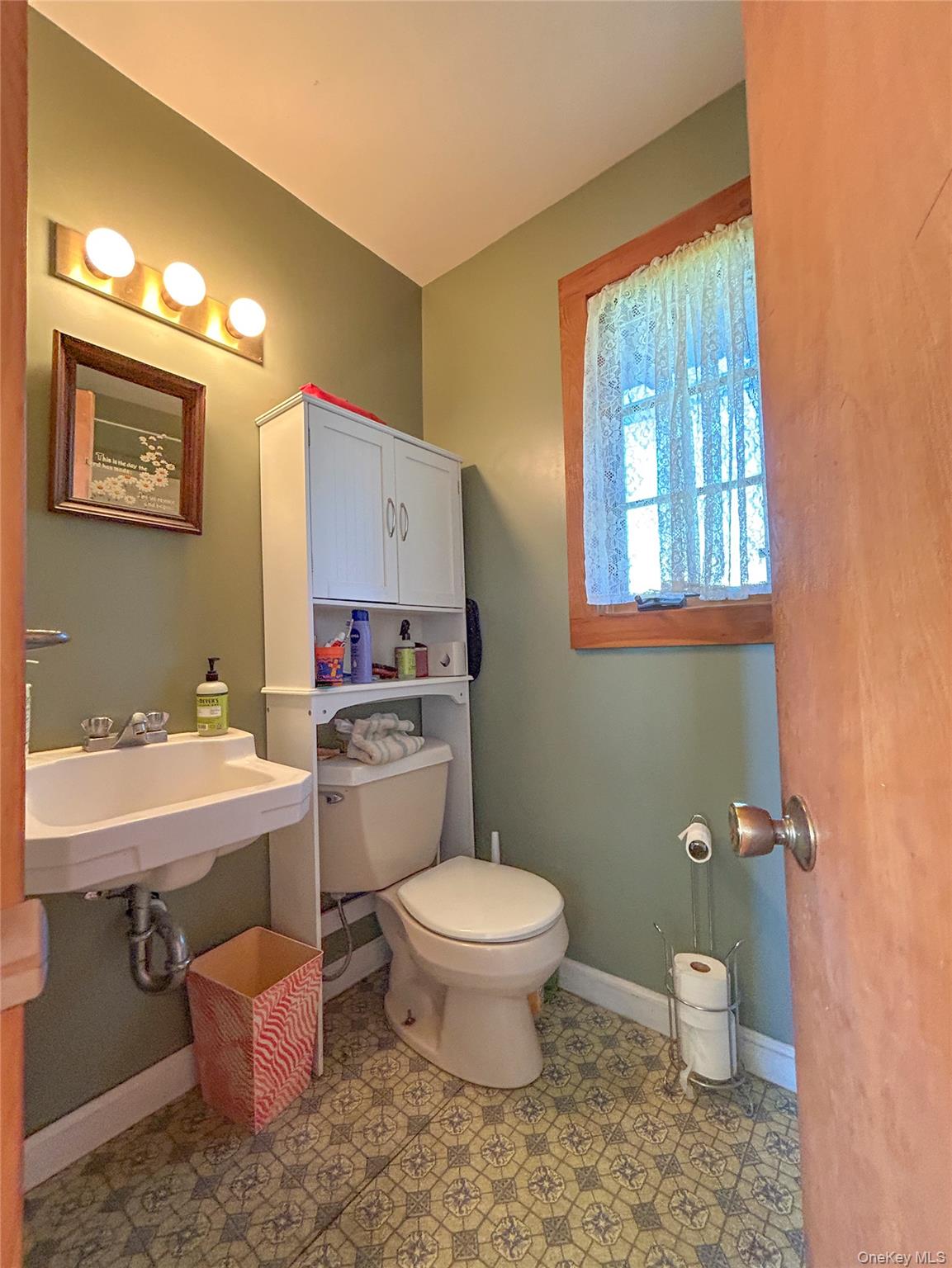45 College Lane – For Sale photo 23
