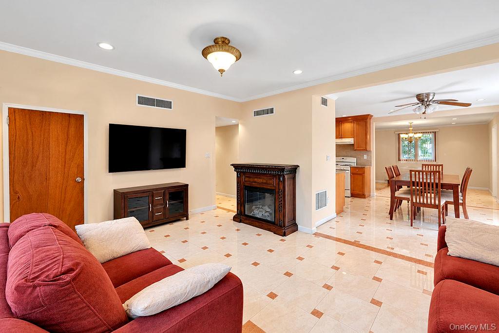 158-17 90th Street – For Sale photo 5