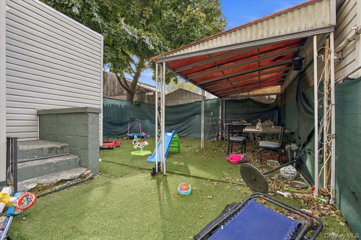 1529 Gillespie Avenue – For Sale photo 21