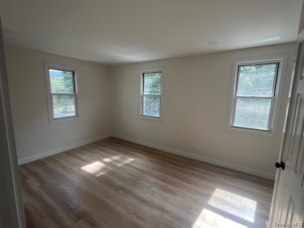 12 Backman Avenue, Unit 3 photo 7