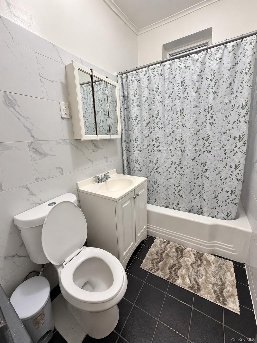 9101 80th Street – For Rent photo 7