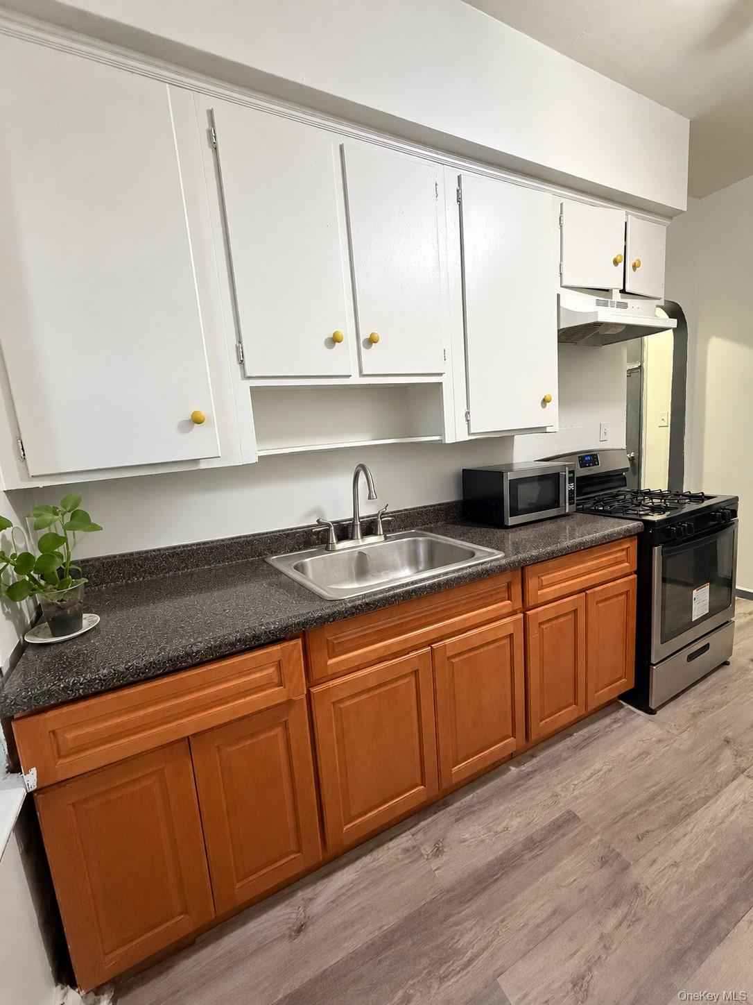 9101 80th Street – For Rent
