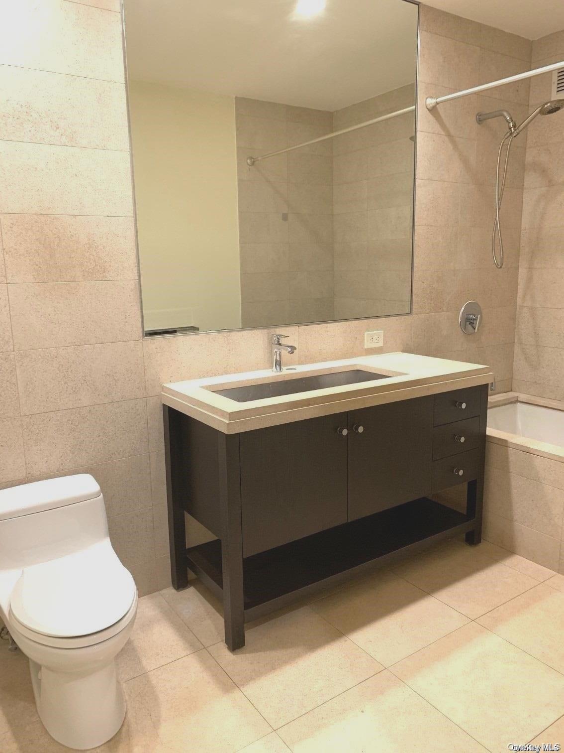1600 Broadway, Unit 15F photo 16
