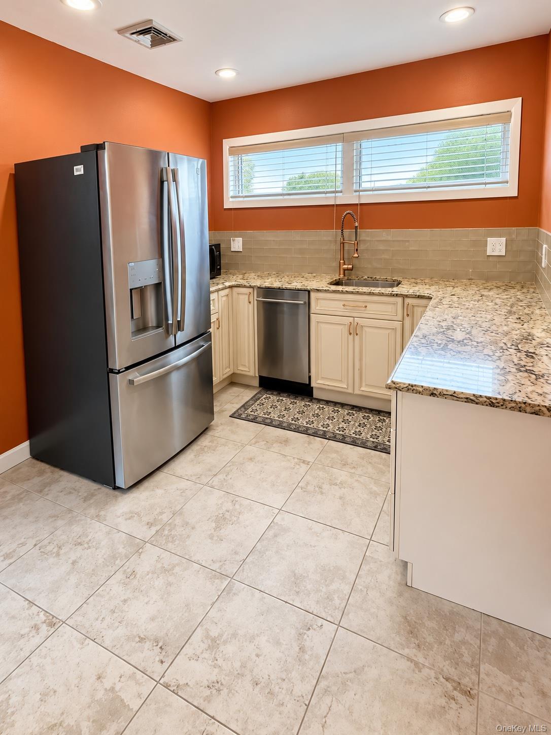 522 Southside Avenue – For Rent photo 3