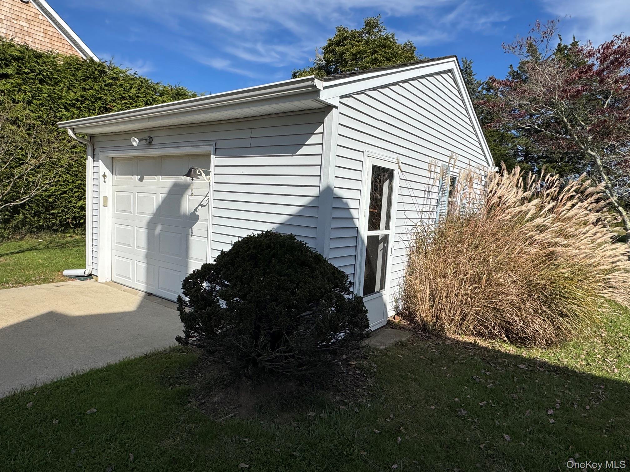 1265 Shipyard Lane – For Sale photo 16