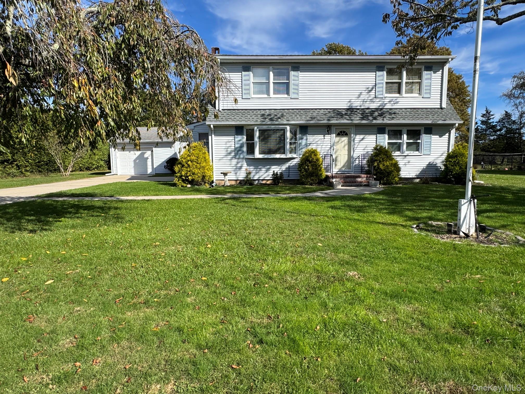 1265 Shipyard Lane – For Sale