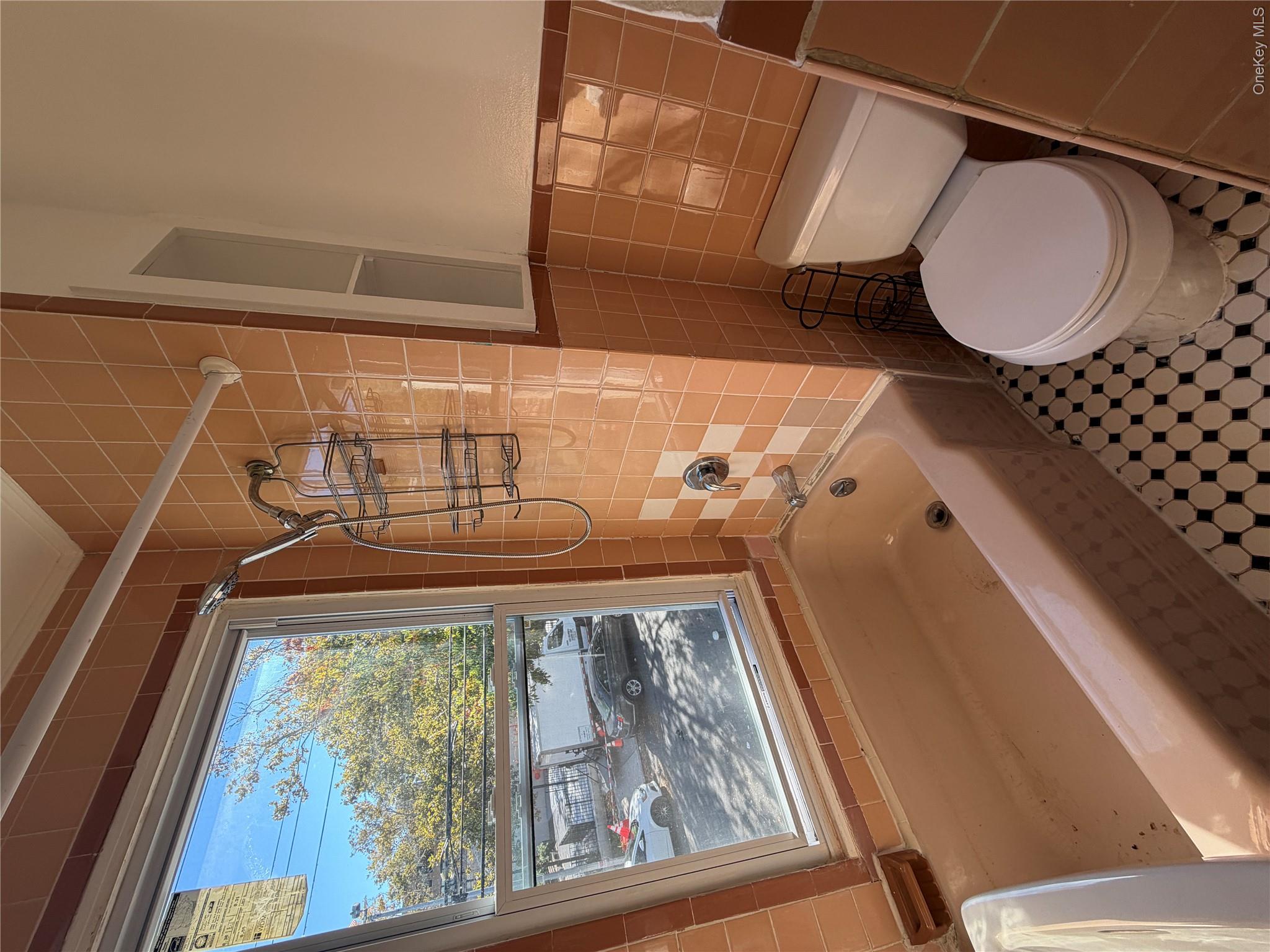 4529 Carpenter Avenue – For Rent photo 14