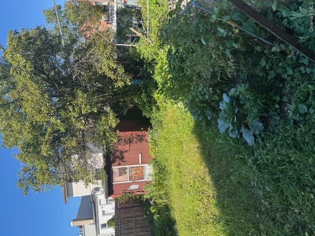 841 E 226th Street – For Sale photo 3