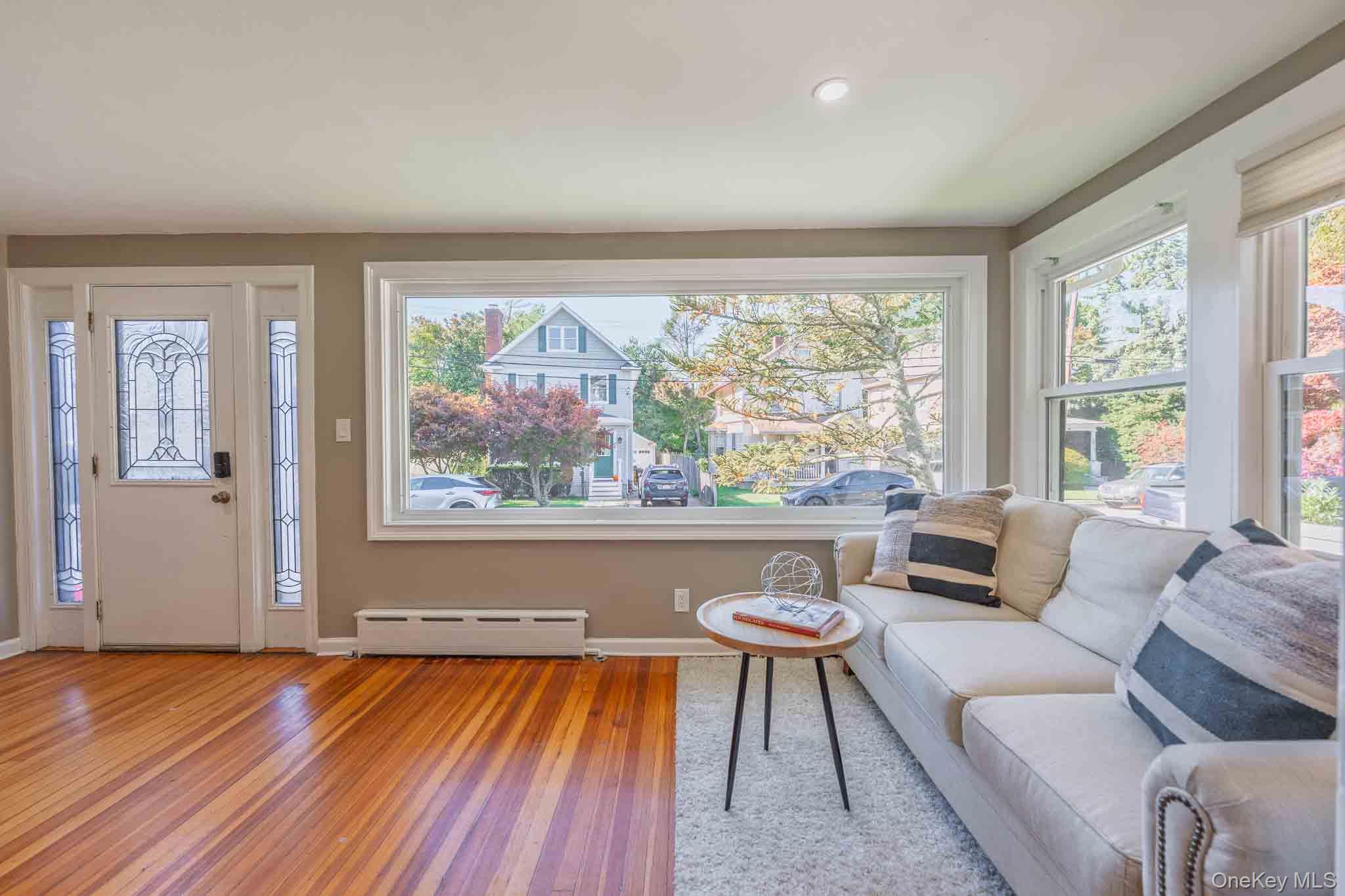 24 High Street – For Sale photo 6