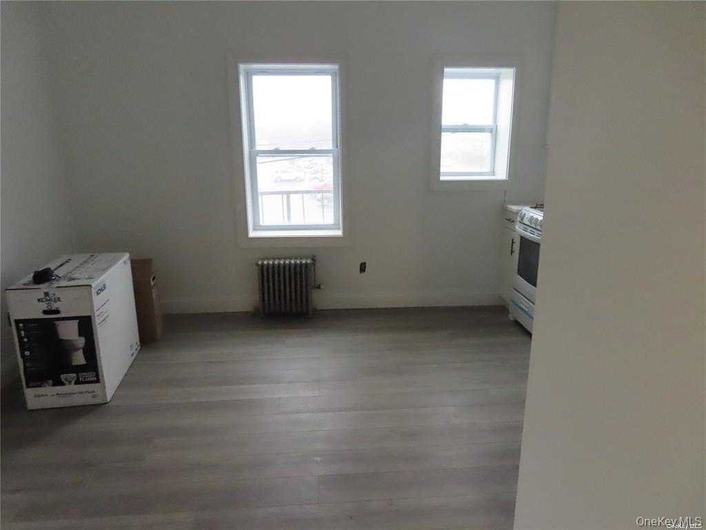 93 Deer Park Avenue, Unit 10 photo 4