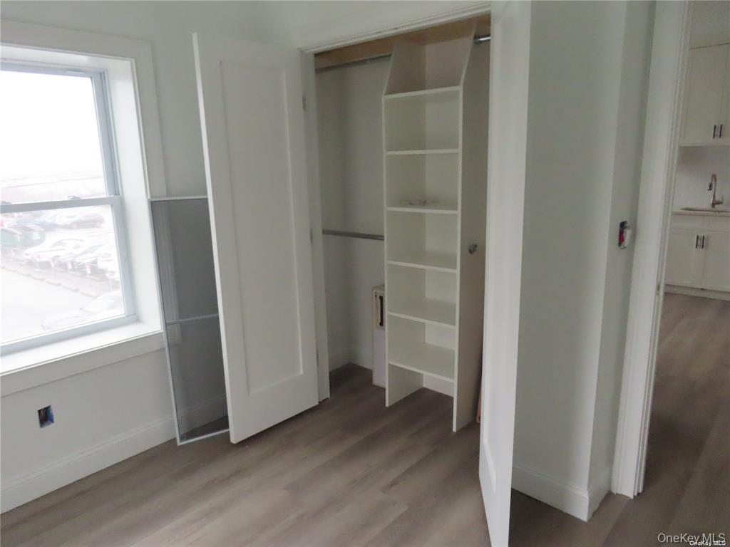 93 Deer Park Avenue, Unit 10 photo 6