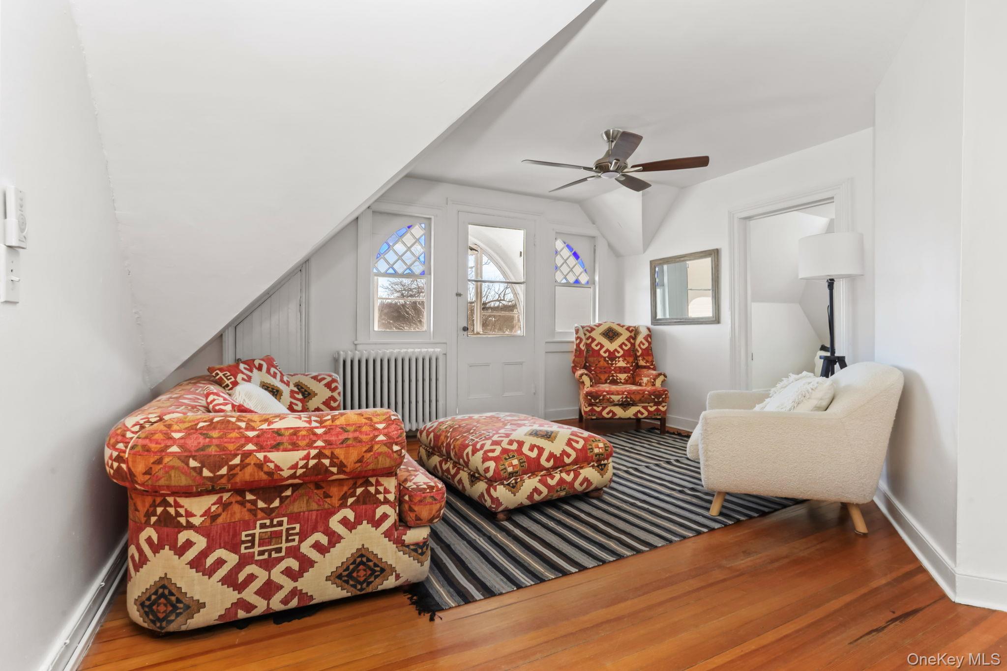 16 Bedford Road, Unit 3 photo 2