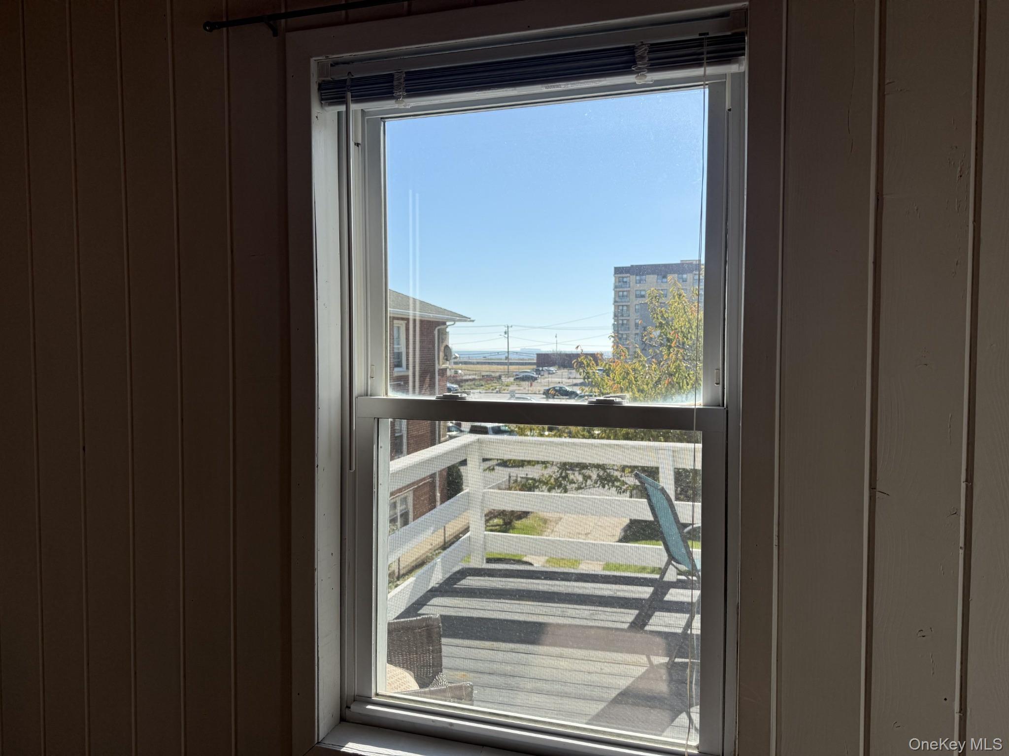 106 Monroe Boulevard, Unit 2 photo 9