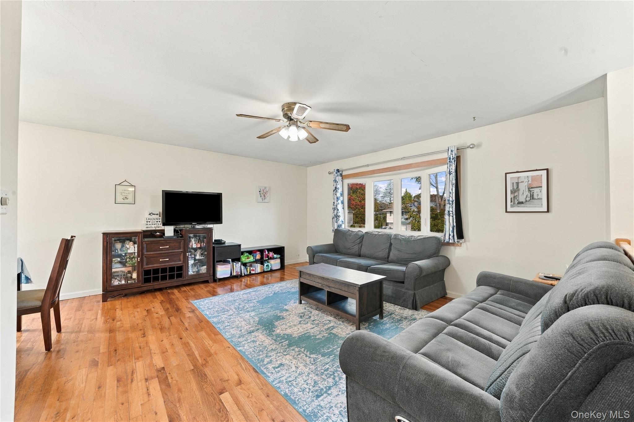 37 Barbara Avenue – For Sale photo 3