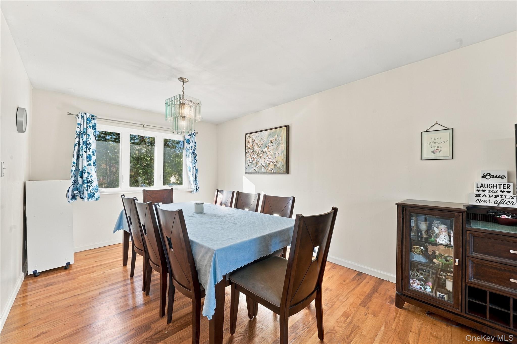 37 Barbara Avenue – For Sale photo 4