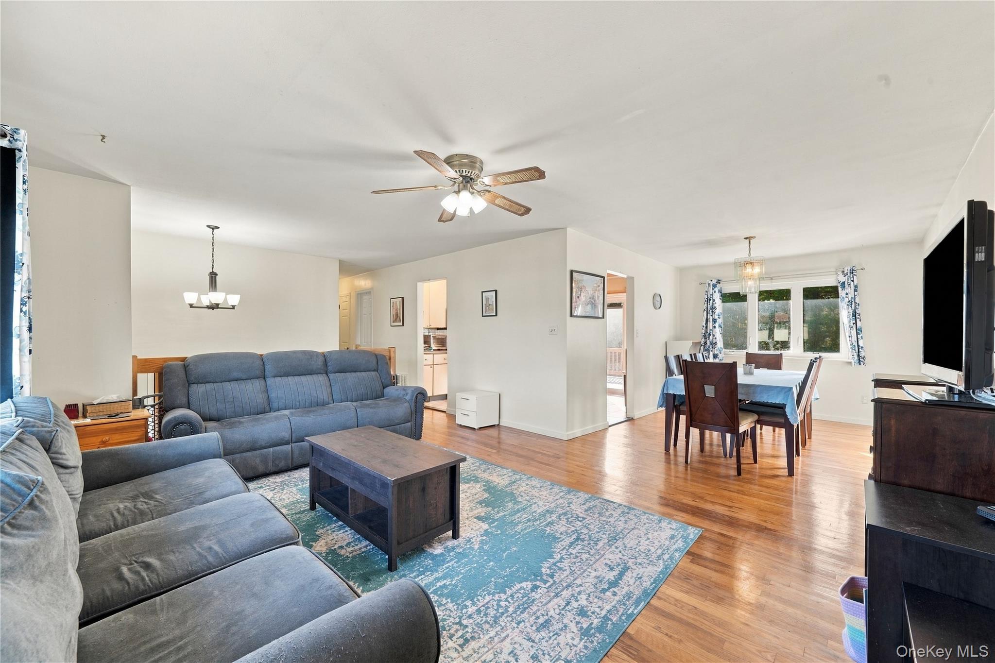 37 Barbara Avenue – For Sale photo 2