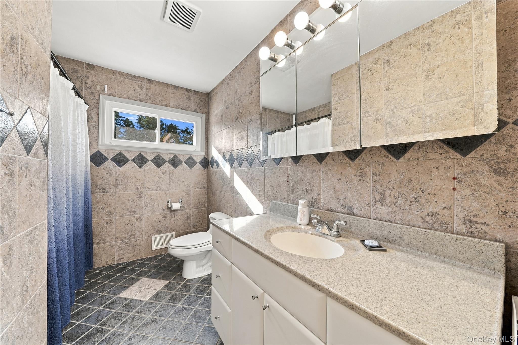 37 Barbara Avenue – For Sale photo 6