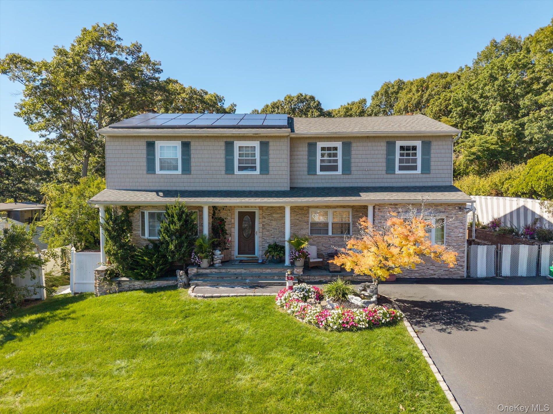 26 Olive Court – For Sale photo 2