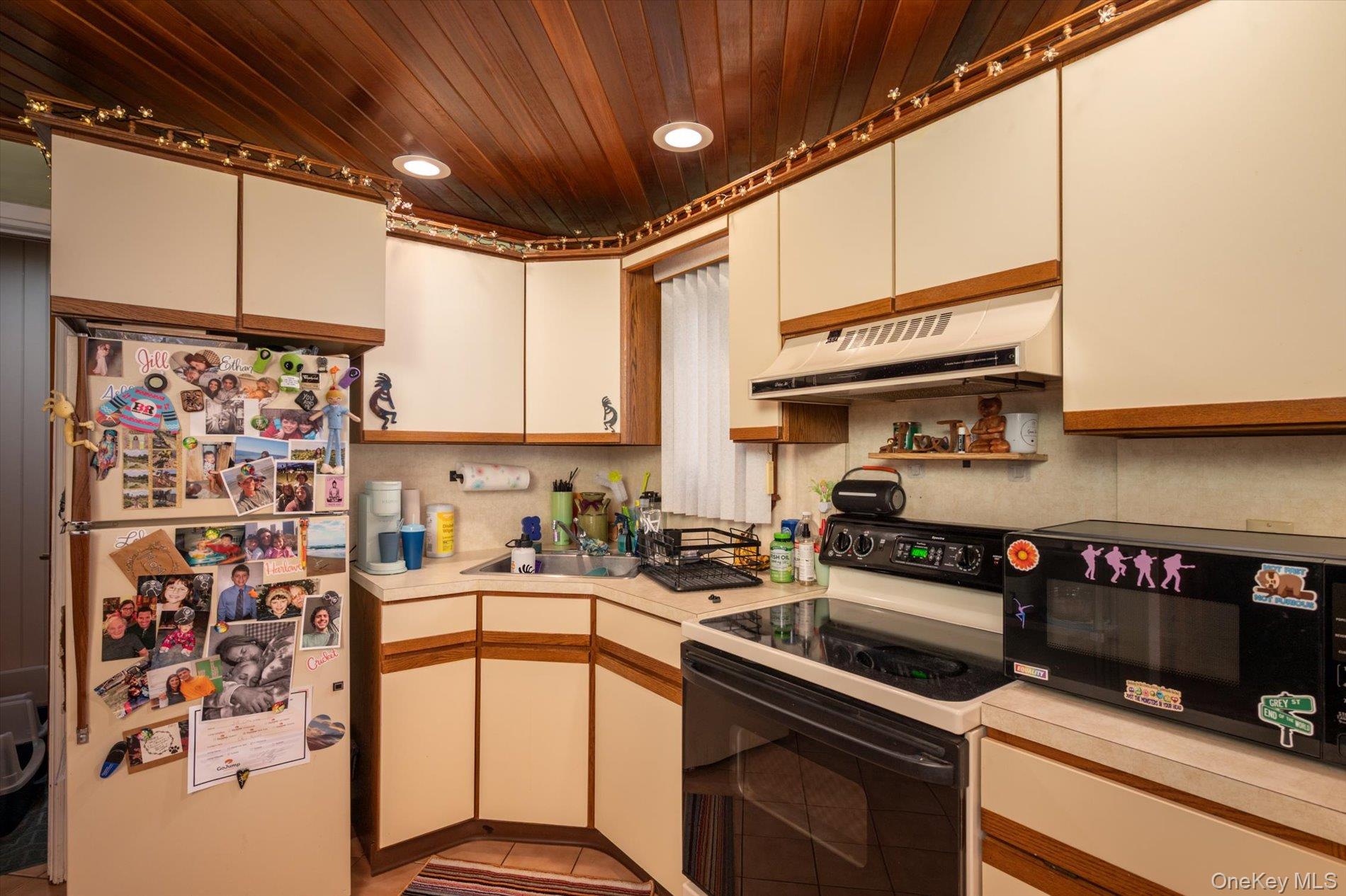 26 Olive Court – For Sale photo 36