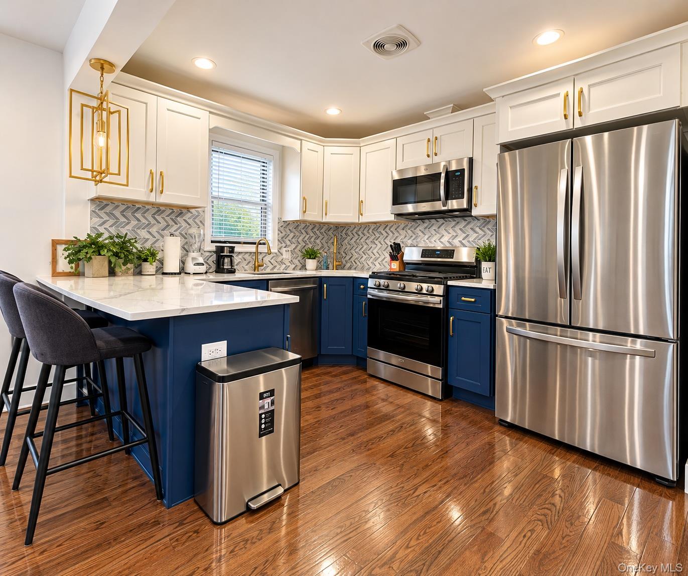 12615 152nd Avenue – For Rent photo 5