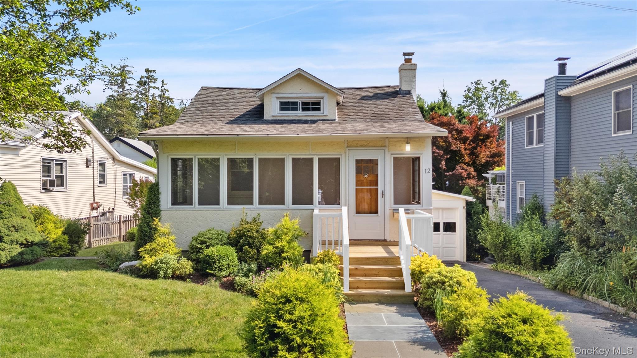 12 Ridgeland Manor – For Rent