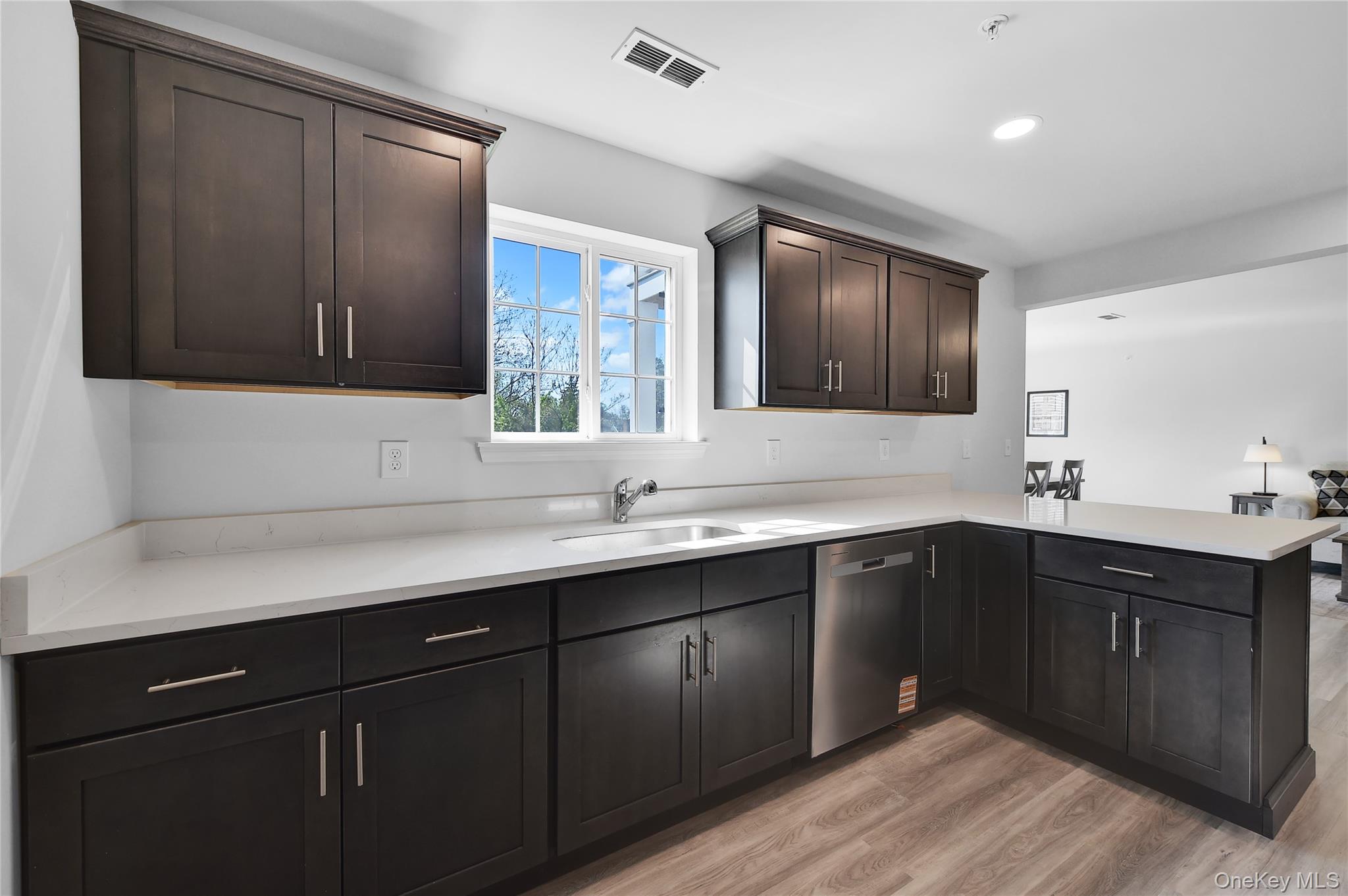 206 Golf Links Road, Unit 616 photo 7
