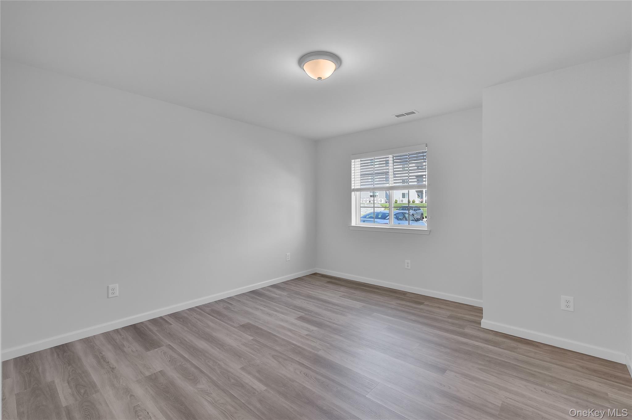 206 Golf Links Road, Unit 616 photo 8