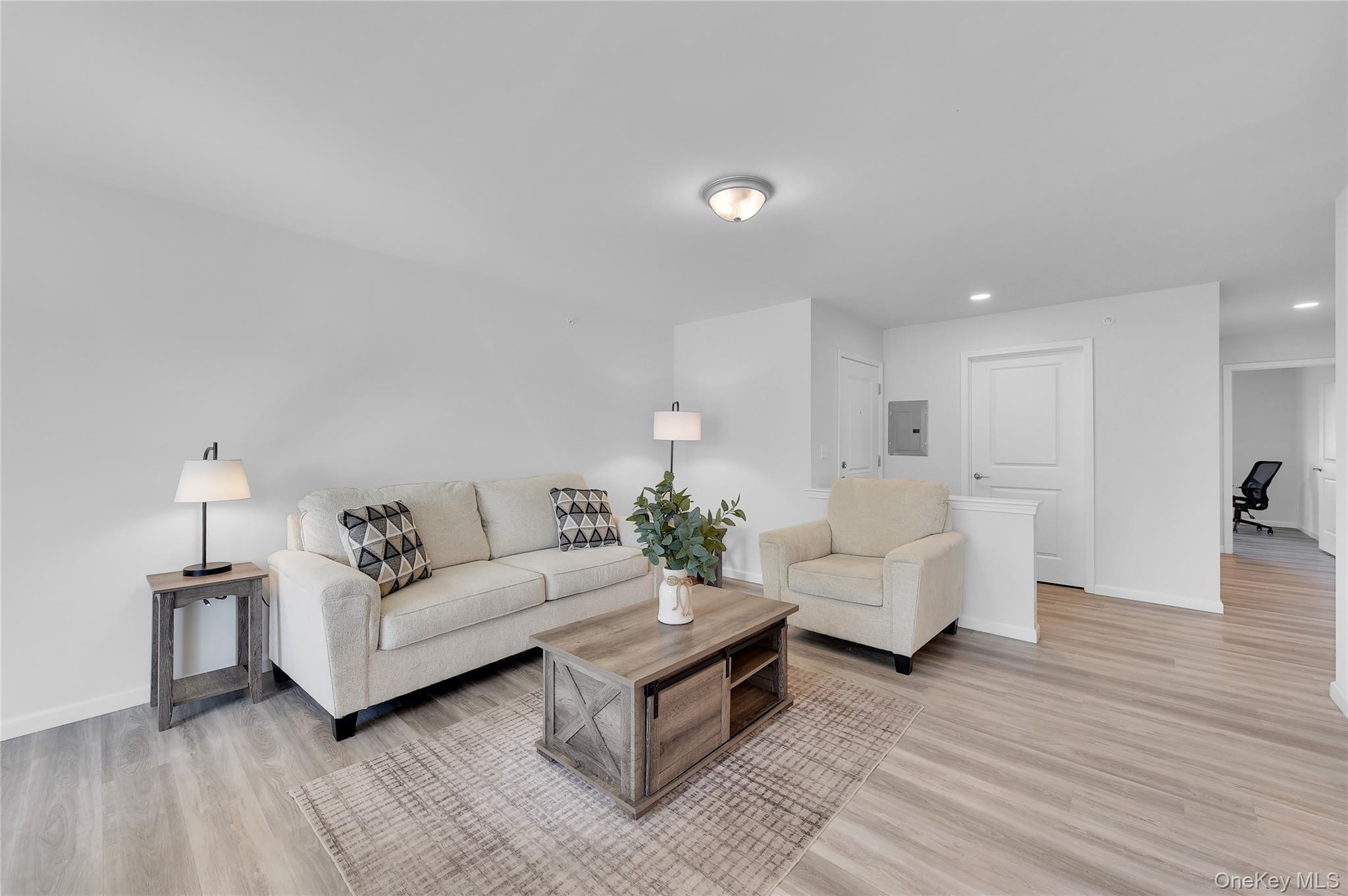 206 Golf Links Road, Unit 616 photo 2