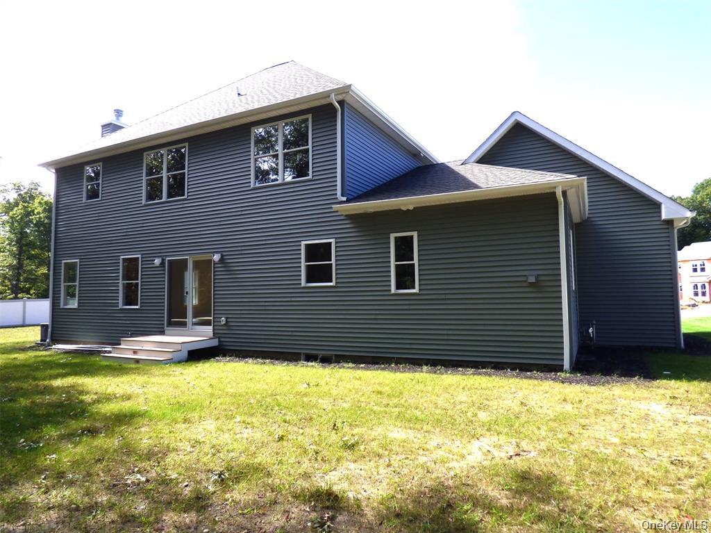5 Lakeland Woods Court, Unit 5 photo 4