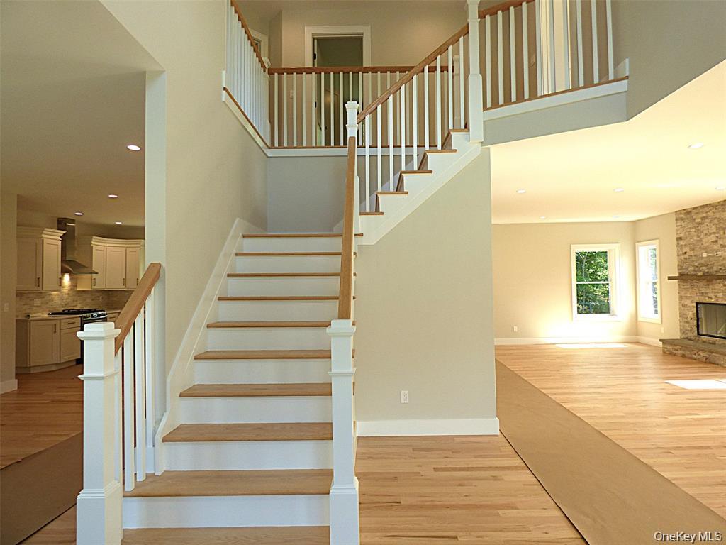 5 Lakeland Woods Court, Unit 5 photo 5