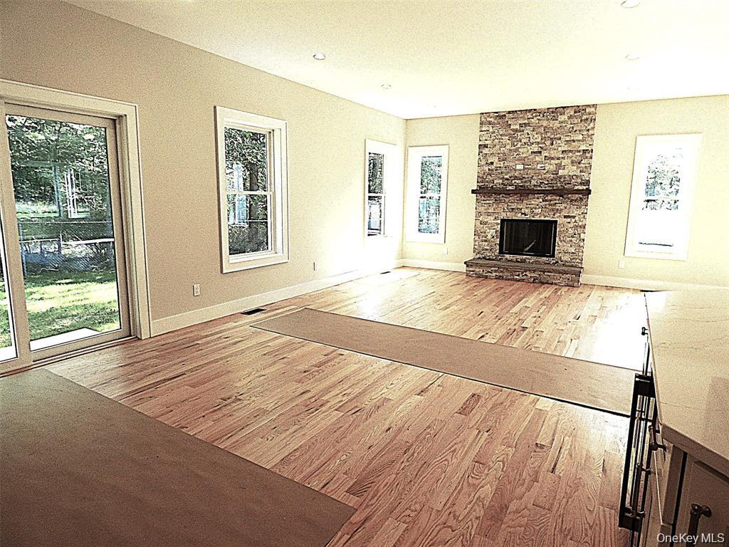 5 Lakeland Woods Court, Unit 5 photo 8