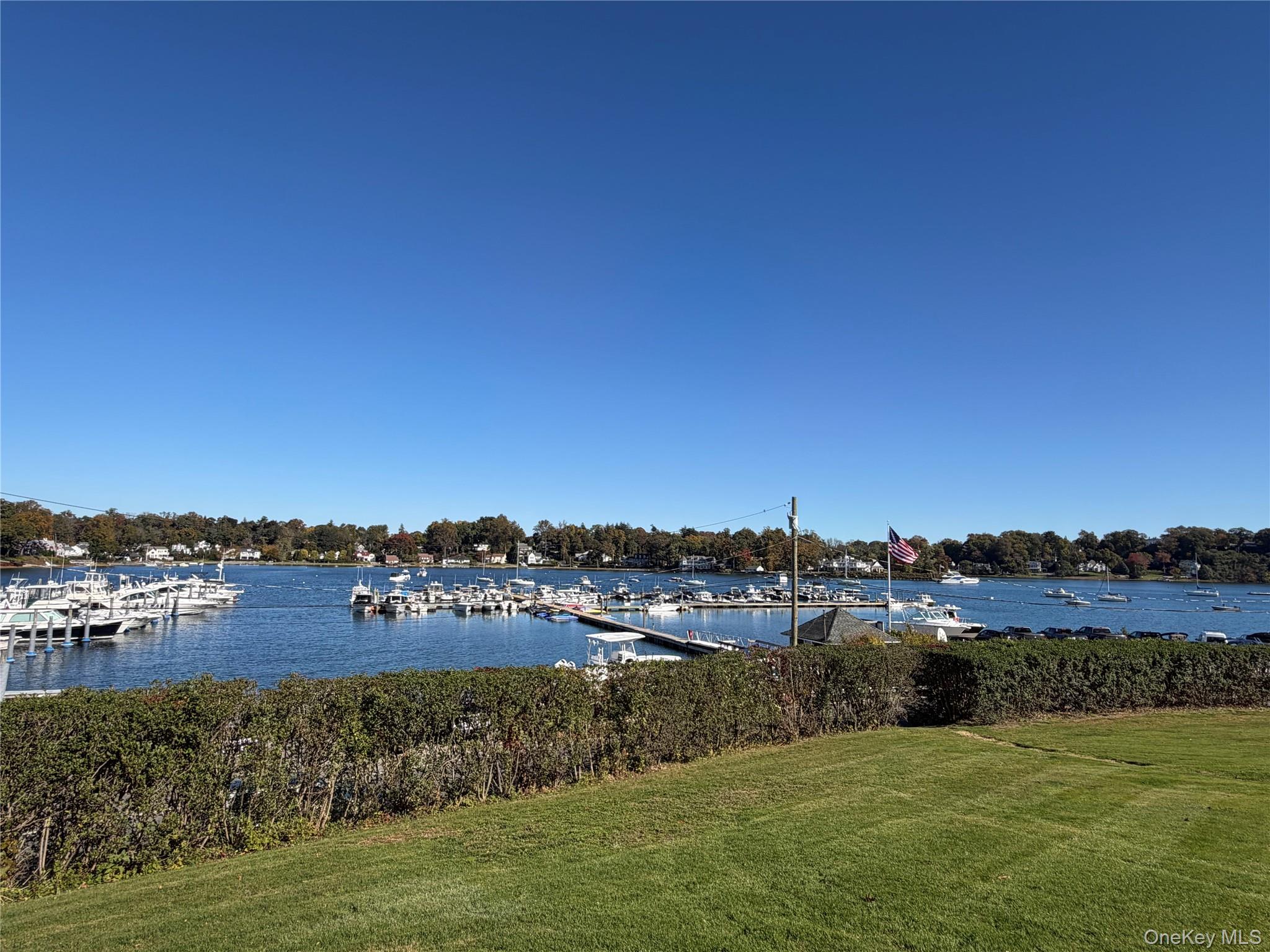 307 W Shore Road, Unit 4 photo 13