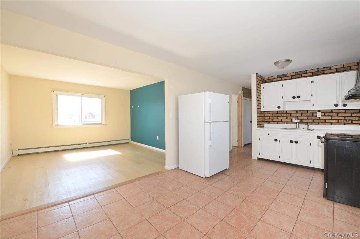 313 Warren Street – For Sale photo 6