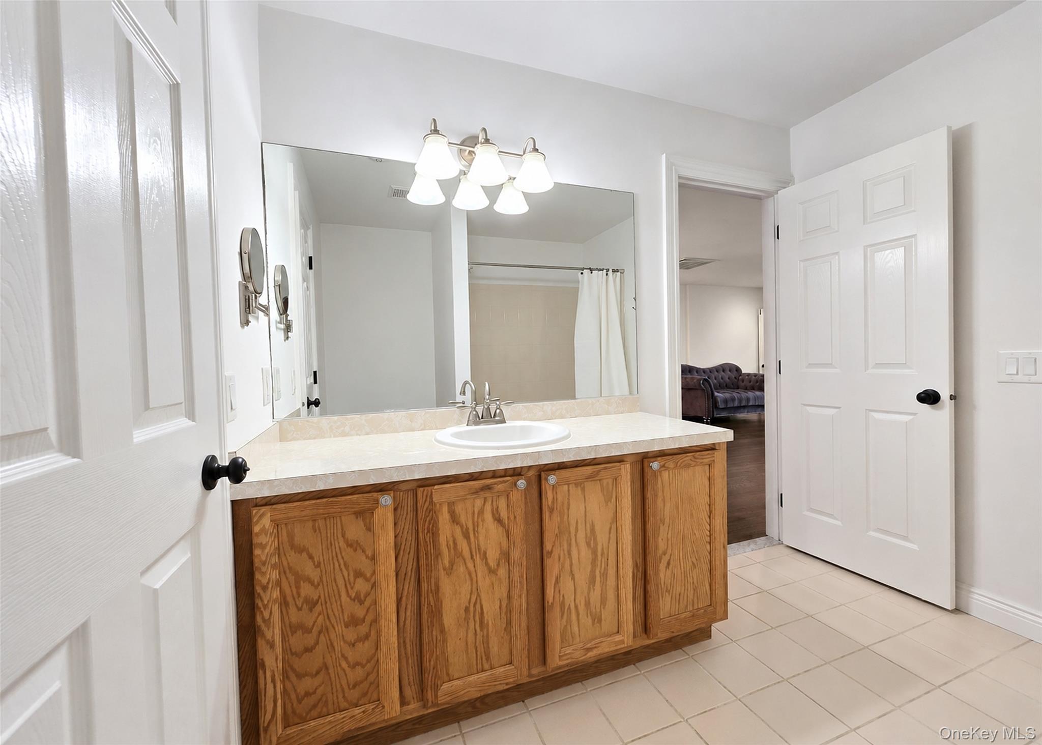 210 Kettles Lane – For Sale photo 18