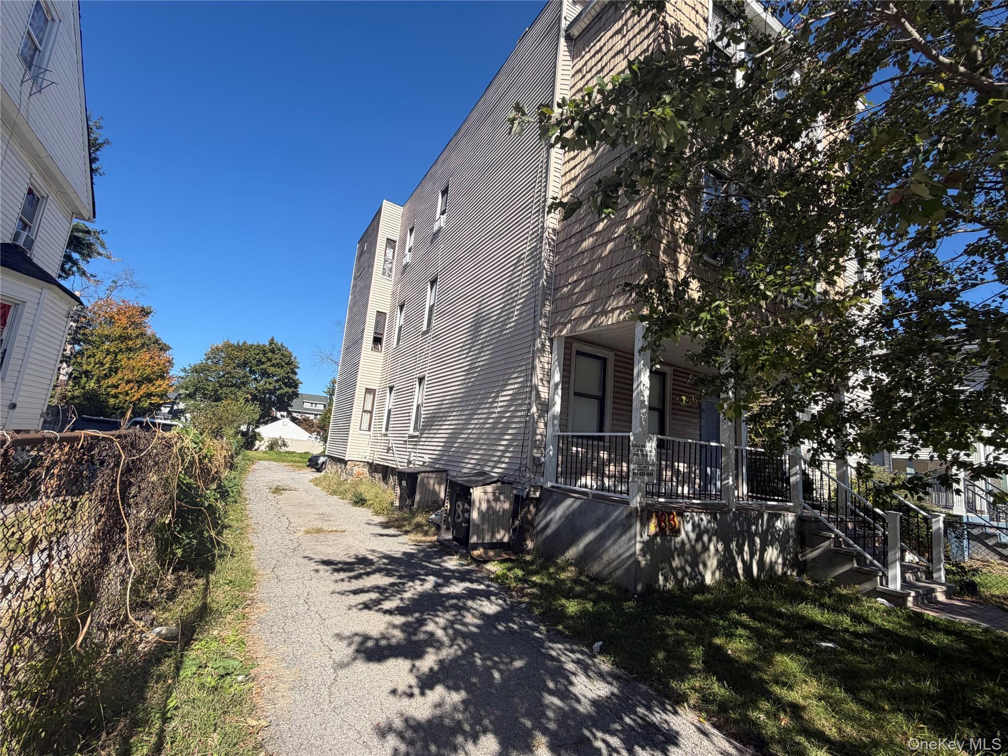 83 Horton Avenue – For Sale photo 2