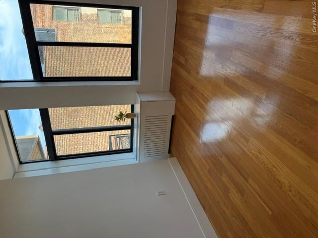 29-11 N 12 Street – For Rent photo 5