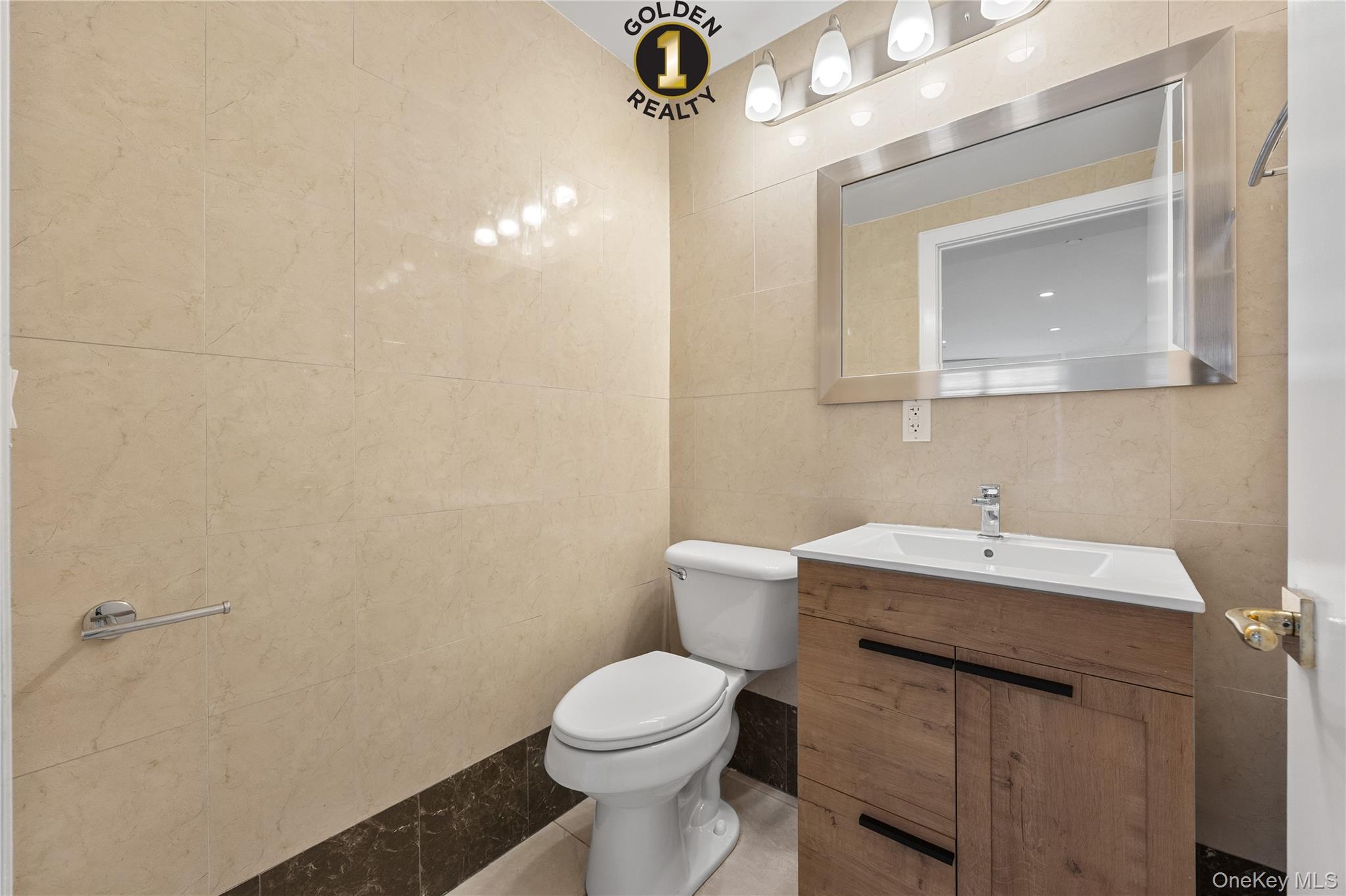 29-11 N 12 Street – For Rent photo 8