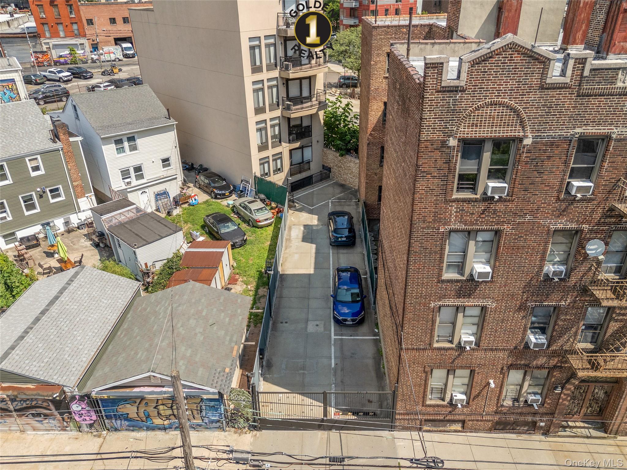 29-11 N 12 Street – For Rent photo 16