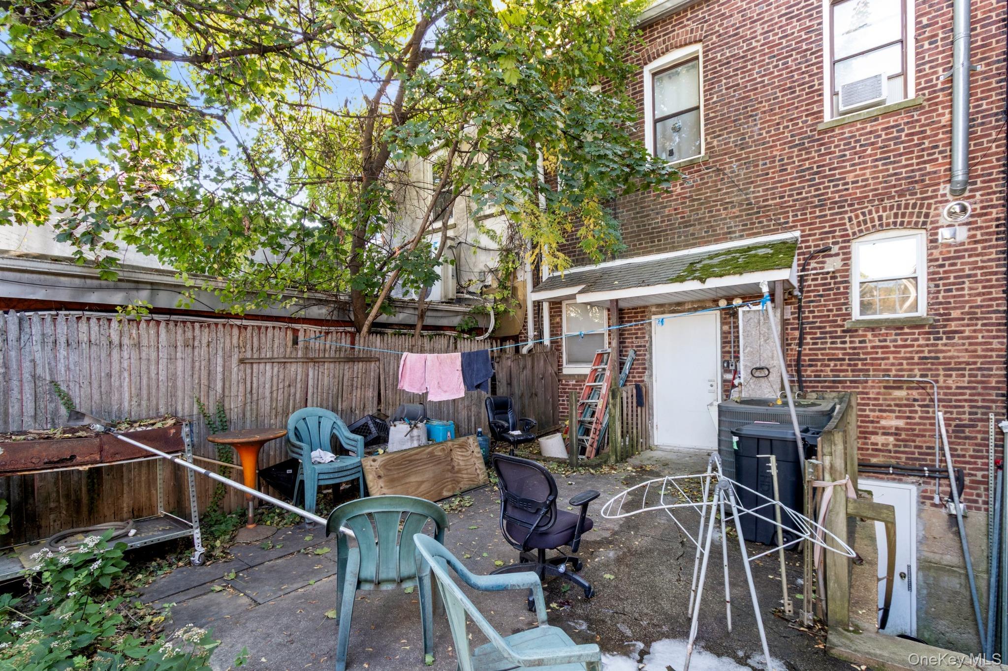 194 Jericho Turnpike – For Sale photo 24