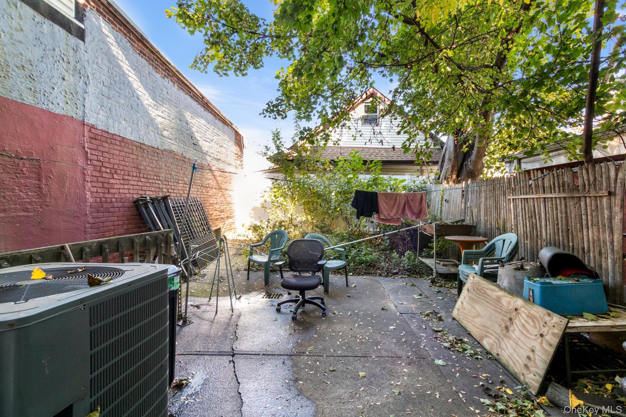 194 Jericho Turnpike – For Sale photo 23