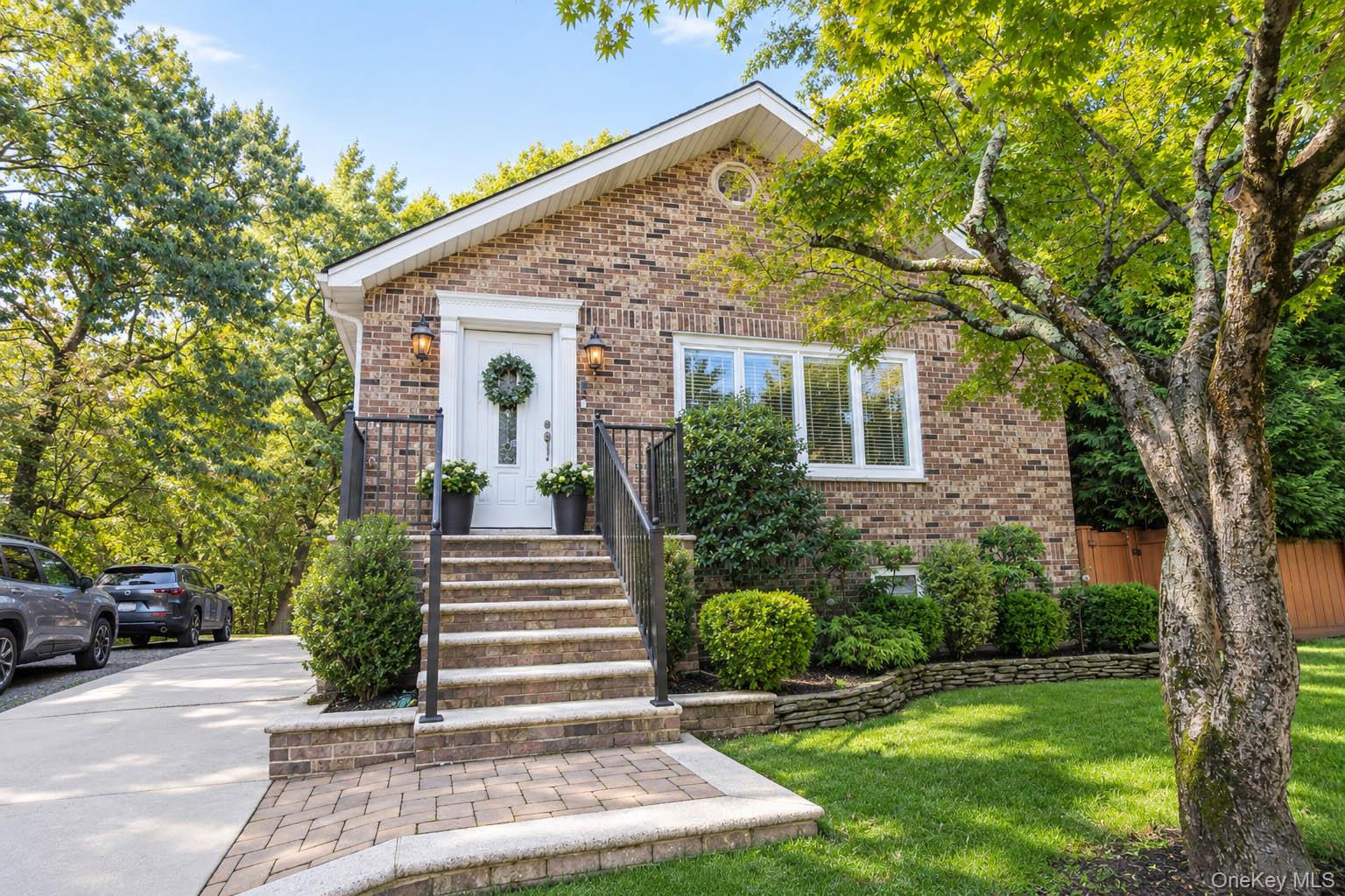 238 Saint Andrews Road – For Sale photo 3