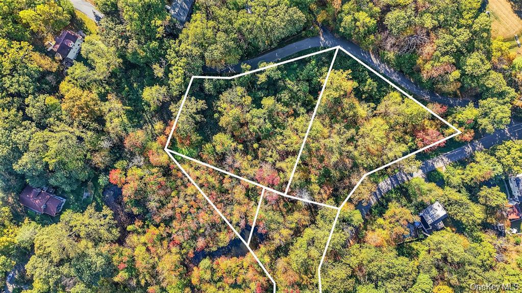50 Winston Lane – For Sale photo 2
