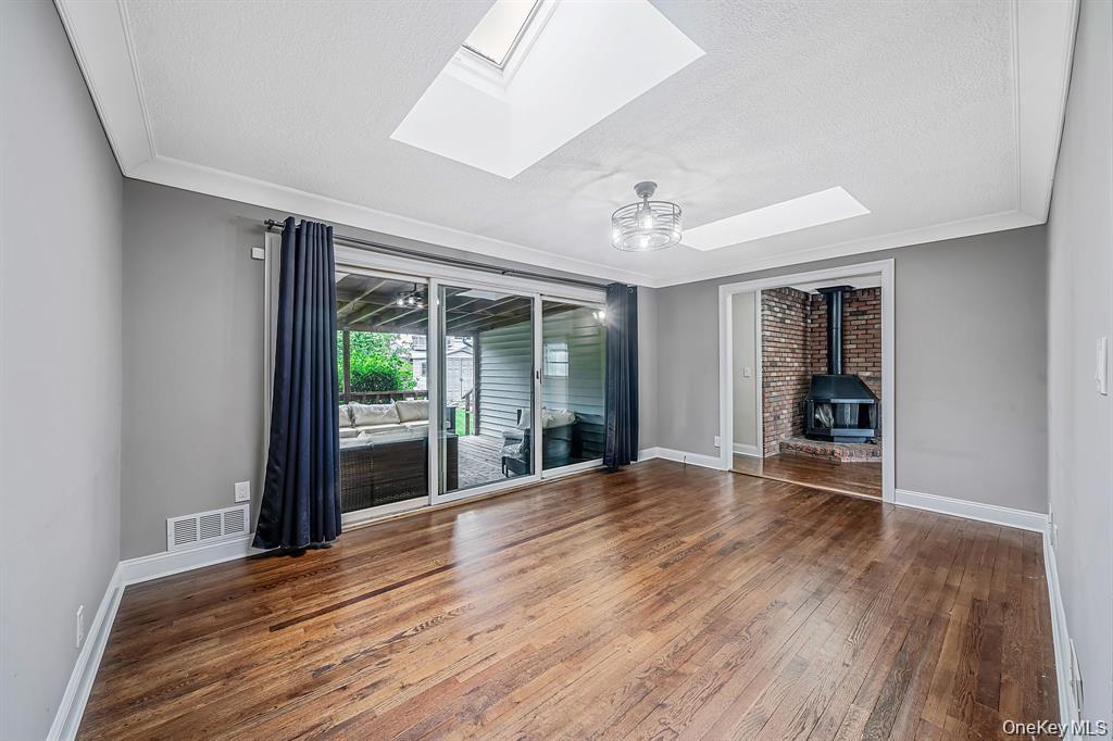 18 Edi Avenue – For Sale photo 6