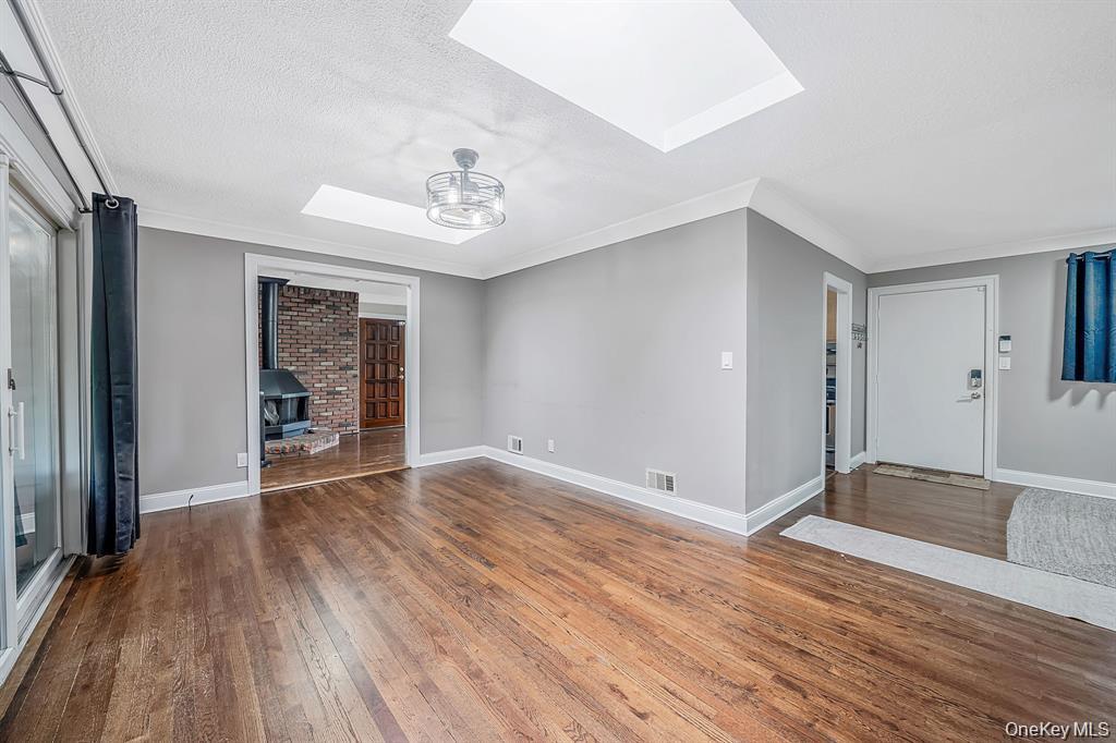 18 Edi Avenue – For Sale photo 7