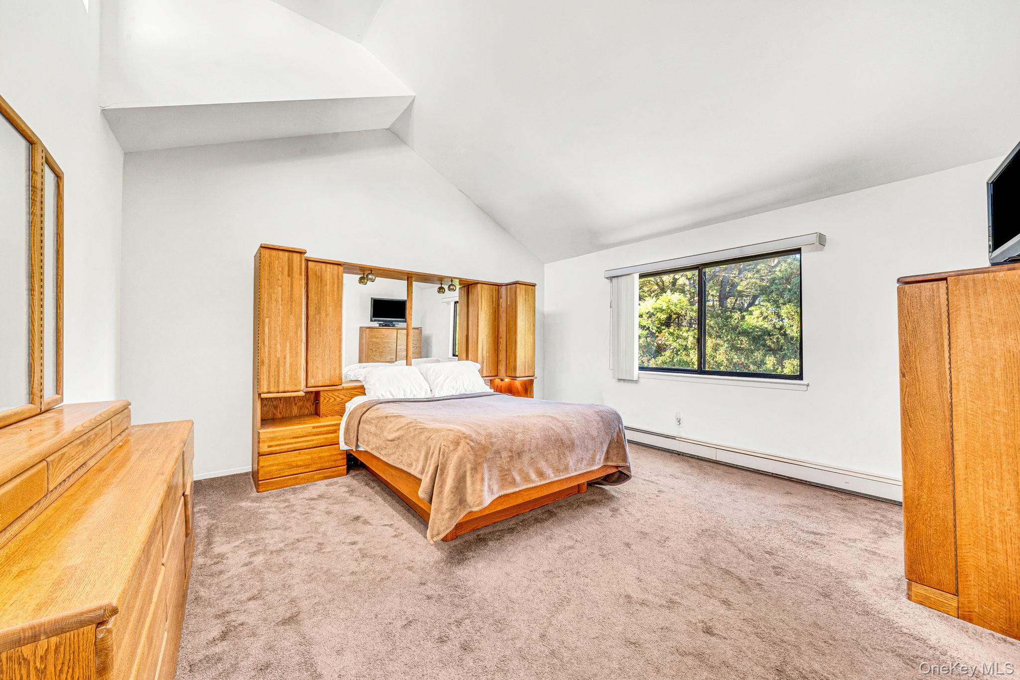 8 Hyanis Court – For Sale photo 22