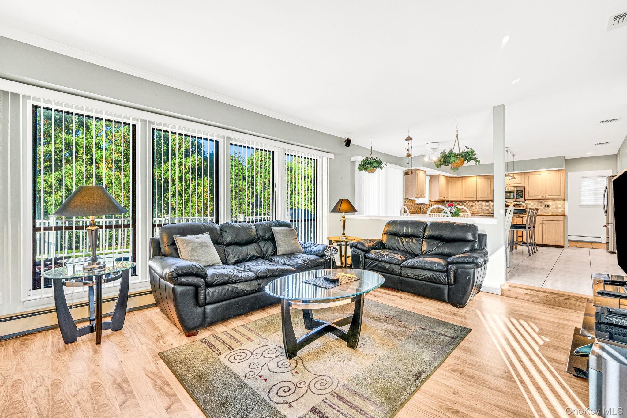 8 Hyanis Court – For Sale photo 17
