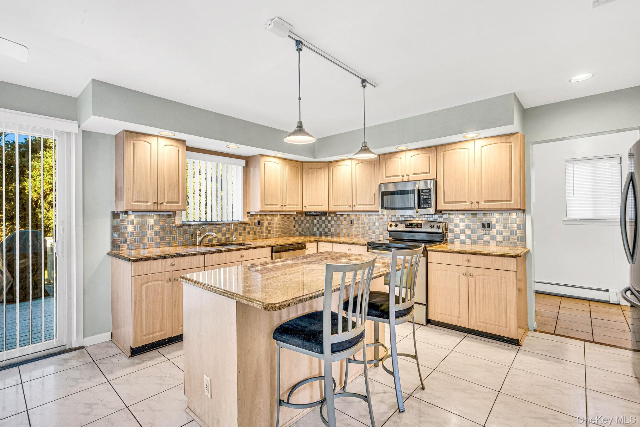 8 Hyanis Court – For Sale photo 12