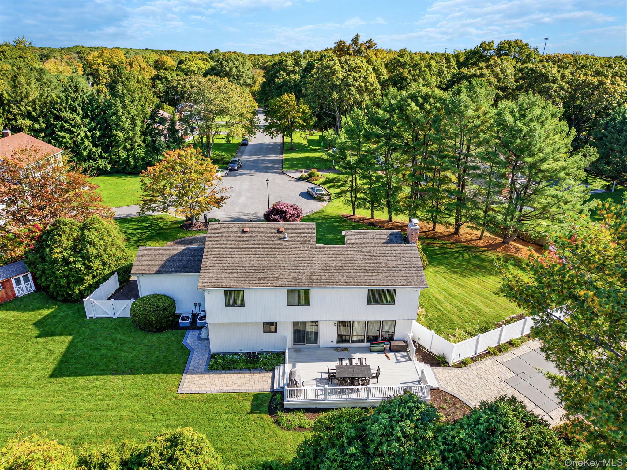 8 Hyanis Court – For Sale photo 4
